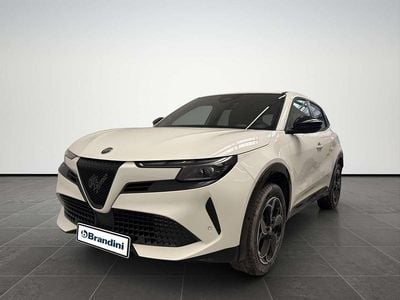 Nuova Alfa Romeo Junior 136 CV (100 kW) 2026 Bianco sempione SUV
