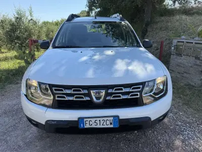 Usata Dacia Duster Lauréate 109 CV (80 kW) 2016 SUV
