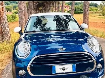 Usata Mini Cooper D 105 CV (77 kW) 2017 Blu Utilitaria