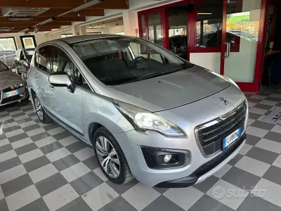 Usata Peugeot 3008 Active 150 CV (110 kW) 2016 Nero Station wagon