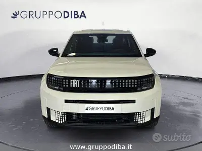 Usata Fiat Grande Panda Icon 110 CV (80 kW) 2025 Bianco Utilitaria