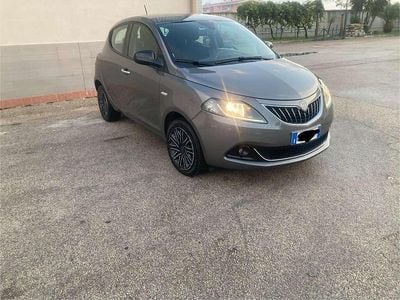 Usata Lancia Ypsilon Gold 69 CV (50 kW) 2022 Other Utilitaria