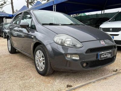 Usata Fiat Punto Lounge 95 CV (69 kW) 2013 Grigio(met.) Utilitaria