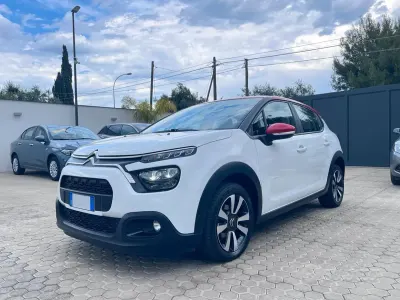 Usata Citroën C3 Shine 102 CV (75 kW) 2021 Bianco Utilitaria