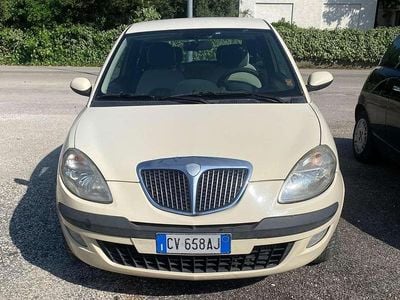 Usata Lancia Ypsilon 69 CV (50 kW) 2005 Beige Utilitaria