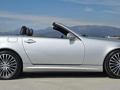Usata Mercedes SLK200 163 CV (119 kW) 2003 Argento Cabrio