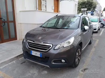 Usata Peugeot 2008 99 CV (72 kW) 2016 SUV