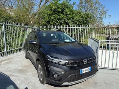 Usata Dacia Sandero Comfort 101 CV (74 kW) 2021 Grigio scuro Berlina