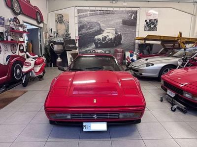 Usata Ferrari 328 271 CV (199 kW) 1988 Rosso Cabrio