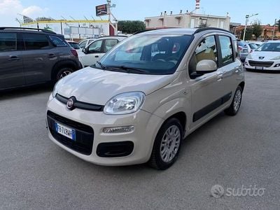 Usata Fiat Panda Lounge 69 CV (50 kW) 2015 Beige Utilitaria