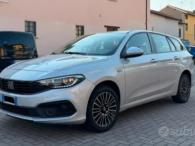 Usata Fiat Tipo City Life 131 CV (96 kW) 2021 Grigio Station wagon