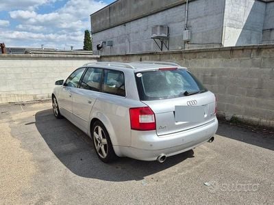 Usata Audi A4 163 CV (119 kW) 2004 Grigio Station wagon