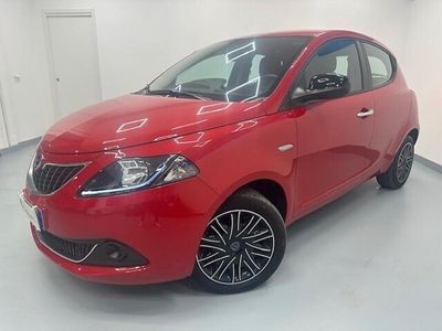 usata Lancia Ypsilon 1.0 firefly hybrid