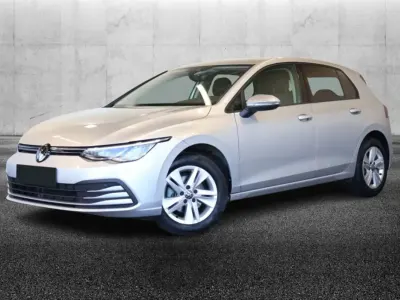 Usata VW Golf Life 116 CV (85 kW) 2023 Argento Monovolume