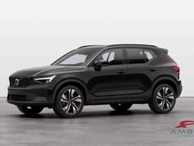 usata Volvo XC40 B3 automatico Ultimate Dark nuova a Corciano