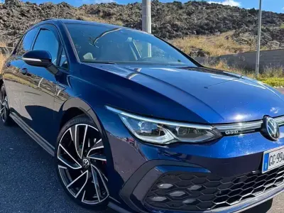 Usata VW Golf VIII GTD 200 CV (147 kW) 2021 Blu Berlina