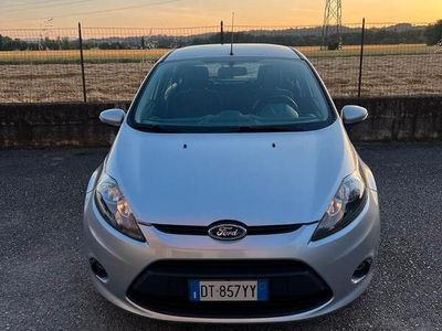 Begagnad Ford Fiesta 75 HK (55 kW) 2009 Halvkombi