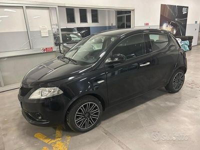 Gebraucht Lancia Ypsilon 69 PS (50 kW) 2021 Schwarz Kleinwagen
