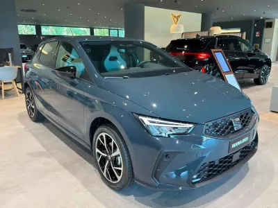 Nuova Seat Ibiza FR 95 CV (69 kW) 2026 Fiord blue Utilitaria