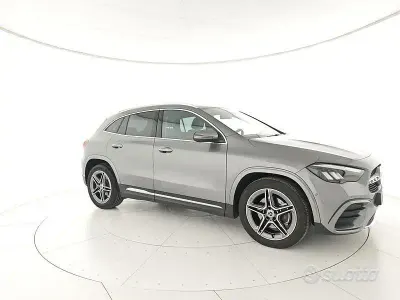 Usata Mercedes GLA200 AMG 150 CV (110 kW) 2025 Grigio SUV