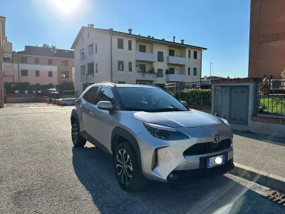 Usata Toyota Yaris Cross Trend 92 CV (67 kW) 2022 SUV