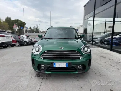 Usata Mini One D Countryman Business 116 CV (85 kW) 2020 Verde SUV