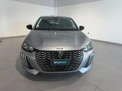 Usata Peugeot 208 Allure 101 CV (74 kW) 2025 Grigio Utilitaria