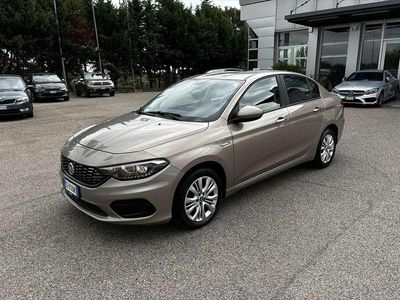 Usata Fiat Tipo Easy 120 CV (88 kW) 2016 Nero Berlina