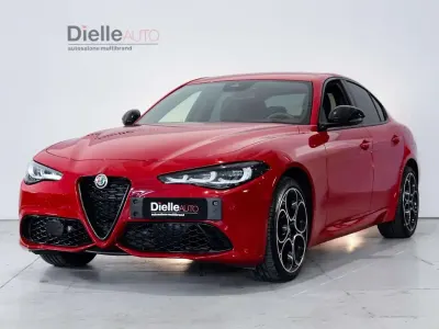 Usata Alfa Romeo Giulia Competizione 280 CV (205 kW) 2023 Rosso alfa Berlina