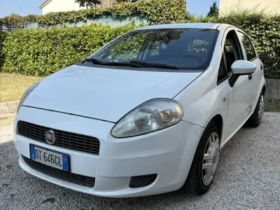 Usata Fiat Punto Classica 60 CV (44 kW) 2008 Utilitaria