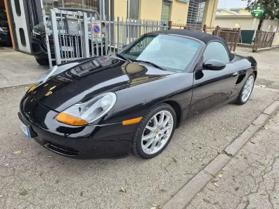 Usata Porsche Boxster 204 CV (150 kW) 1998 Nero Cabrio
