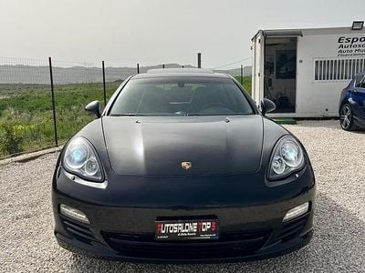 Usata Porsche Panamera 250 CV (183 kW) 2014 Nero Utilitaria