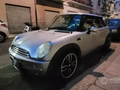 Usata Mini ONE 88 CV (64 kW) 2005 Grigio Utilitaria
