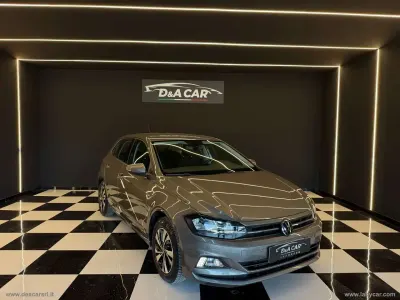 Usata VW Polo Style 95 CV (69 kW) 2021 Grigio Utilitaria