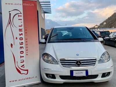 Gebraucht Mercedes A160 Avantgarde 82 PS (60 kW) 2009 Weiß Limousine