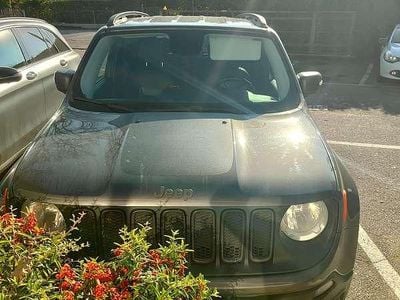 Usata Jeep Renegade Trailhawk 170 CV (125 kW) 2016 Grigio SUV