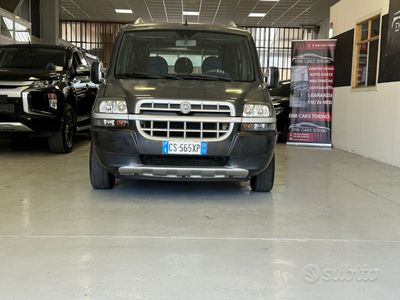 usata Fiat Doblò 1.3mtj anno 2005 autovettura