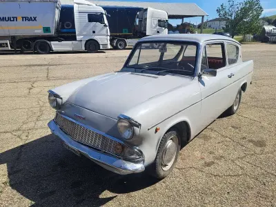 Usata Ford Anglia 39 CV (28 kW) 1965 Grigio Coupé