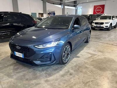 Begagnad Ford Focus ST-Line 125 HK (91 kW) 2022 Blå Sedan
