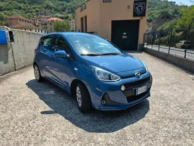 Usata Hyundai i10 Classic 66 CV (48 kW) 2018 Bluazzurro Utilitaria