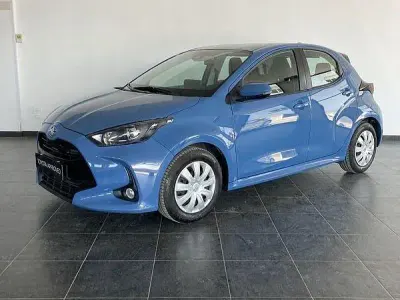 Usata Toyota Yaris Active 72 CV (52 kW) 2021 Bluazzurro Utilitaria