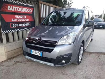Usata Citroën Berlingo XTR 100 CV (73 kW) 2016 Grigio Monovolume