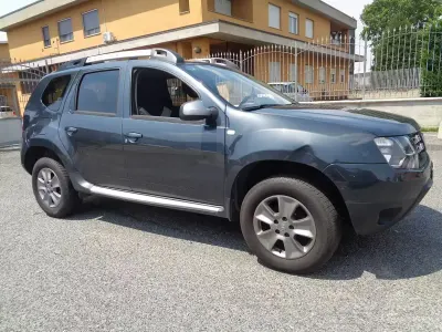 Usata Dacia Duster Ambiance 114 CV (83 kW) 2017 Grigio SUV