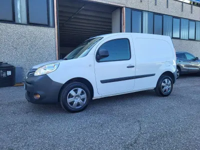 Usata Renault Kangoo Expression 75 CV (55 kW) 2017 Bianco Monovolume