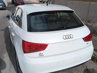 Usata Audi A1 Attraction 90 CV (66 kW) 2012 Bianco Utilitaria