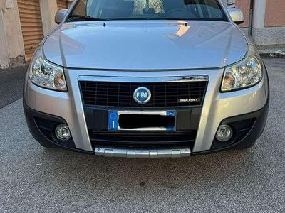 Usata Fiat Sedici Dynamic 120 CV (88 kW) 2006 Argento SUV