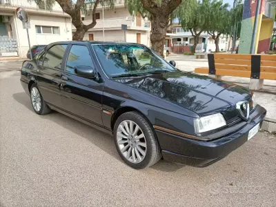 Usata Alfa Romeo 164 Super 144 CV (105 kW) 1997 Nero Berlina