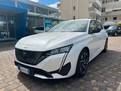 Usata Peugeot 308 Allure 131 CV (96 kW) 2023 Bianco Berlina