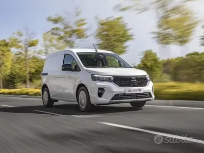 Usata Nissan Townstar N-Connecta 50 kW (69 CV) 2023 Bianco Furgone
