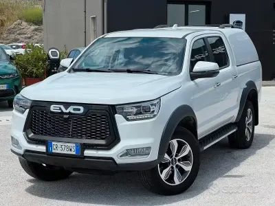 Usata EVO Cross 4 136 CV (100 kW) 2023 Bianco Pick-up
